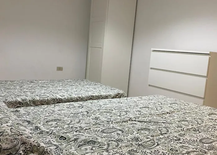 Estocolmo Lovely דירה גראן טאראחל